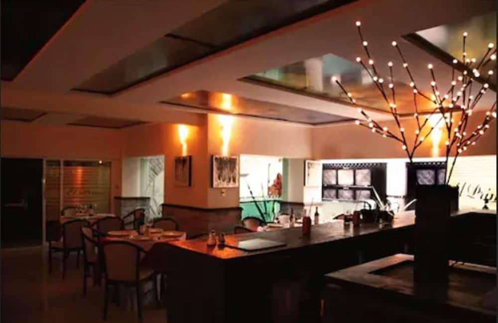 Hotel La Alhondiga Пуебла Екстериор снимка