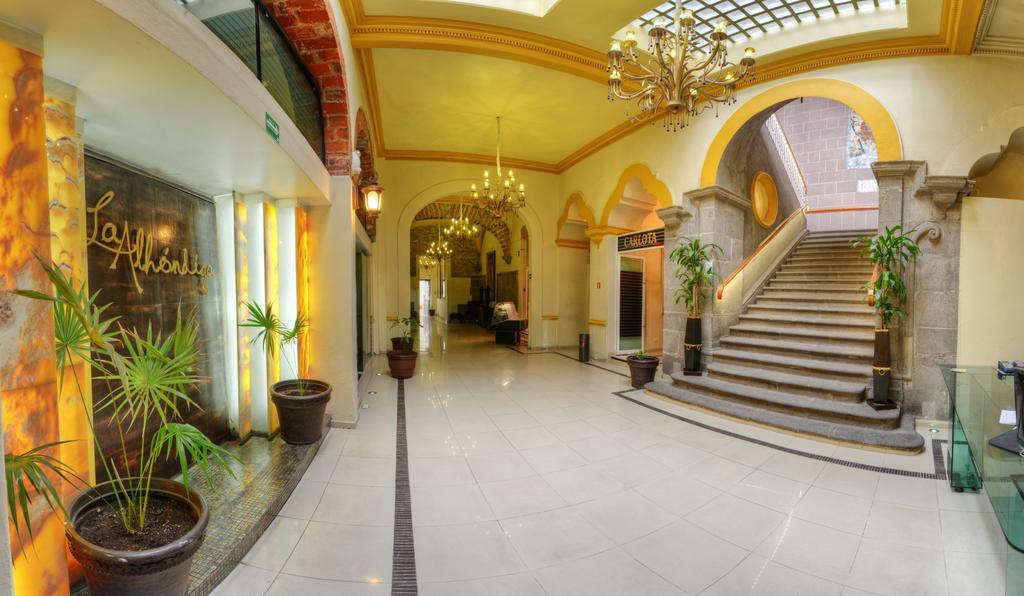 Hotel La Alhondiga Пуебла Екстериор снимка