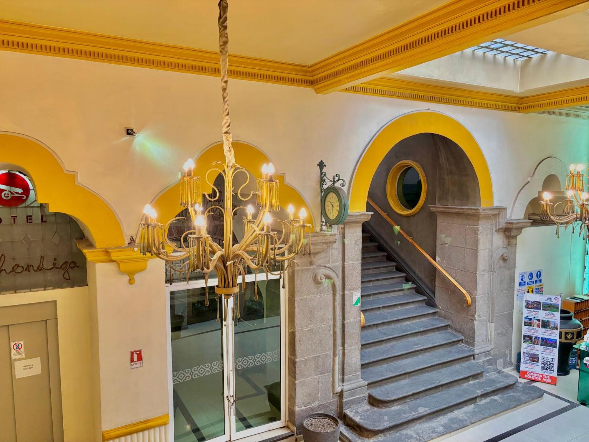 Hotel La Alhondiga Пуебла Екстериор снимка