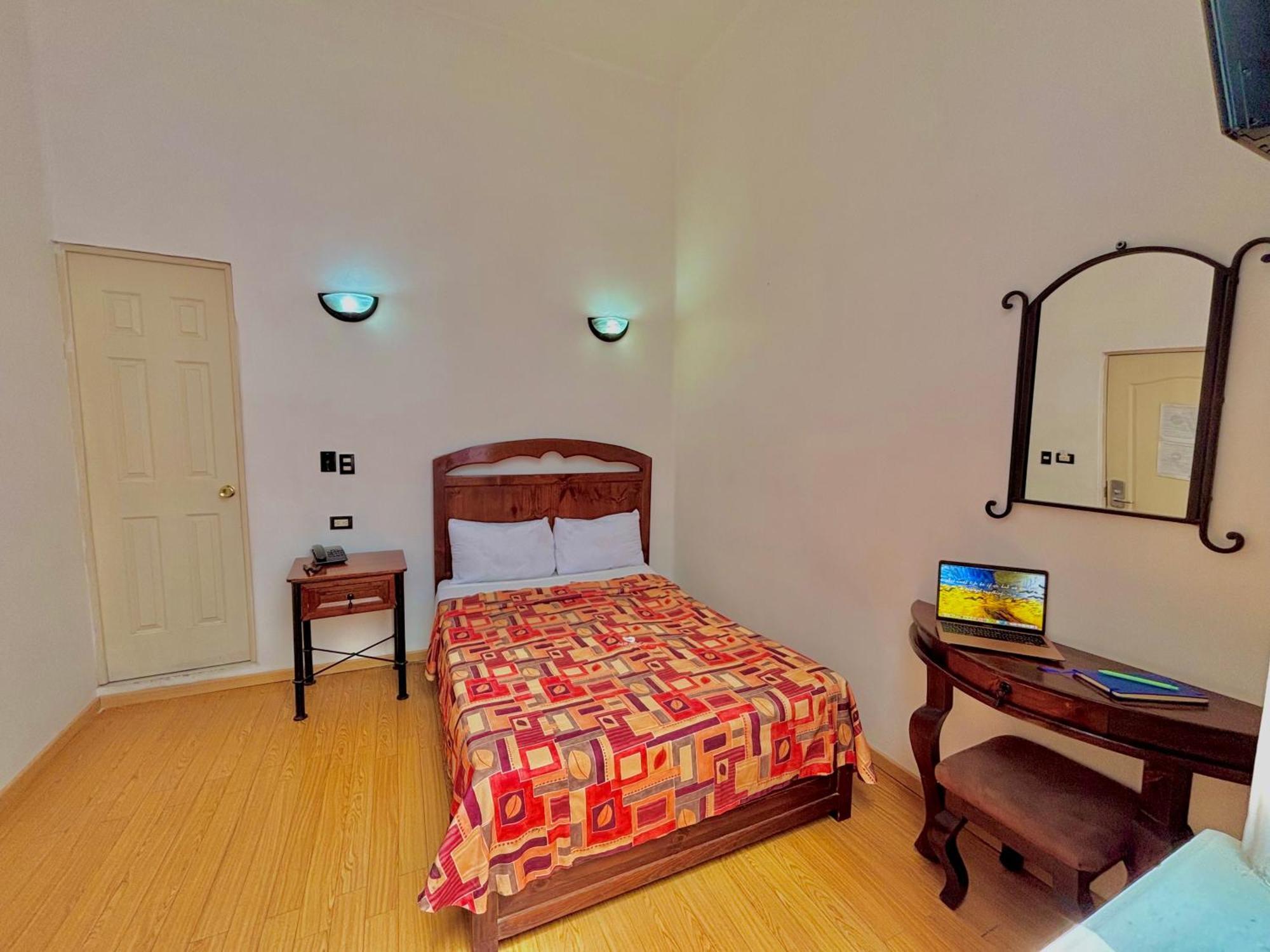 Hotel La Alhondiga Пуебла Екстериор снимка